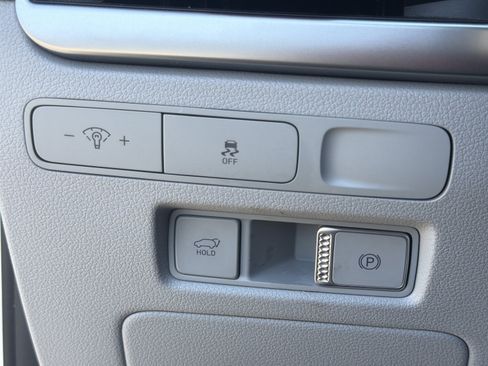 Certified 2025 Hyundai Palisade SEL FWD image 23