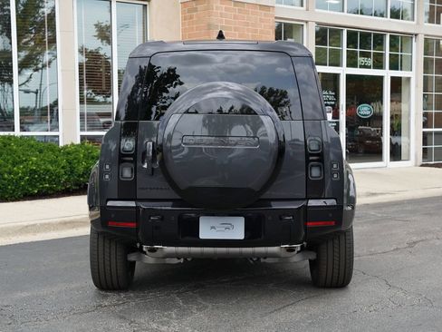 Used 2026 Land Rover Defender 110 X-Dynamic SE AWD/4WD image 5