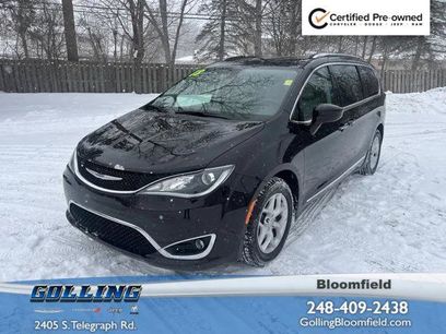 Certified 2018 Chrysler Pacifica Touring-L Plus w/ Tire & Wheel Group
