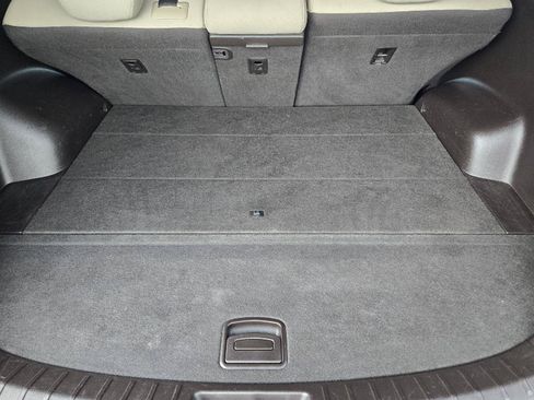 Used 2017 Hyundai Santa Fe Sport FWD image 30