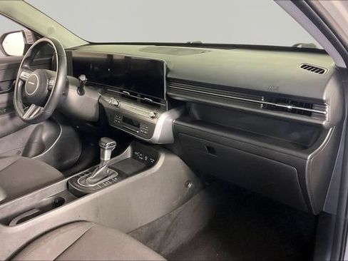 Used 2025 Hyundai Kona SEL AWD/4WD image 23