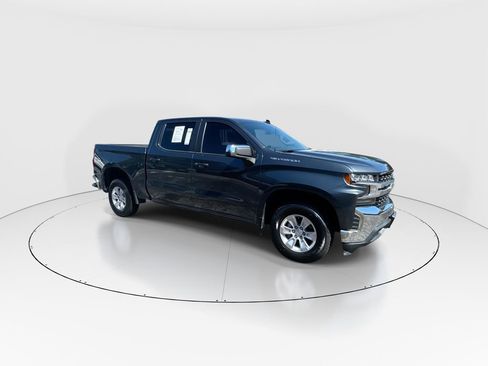 Used 2022 Chevrolet Silverado 1500 LT RWD image 2