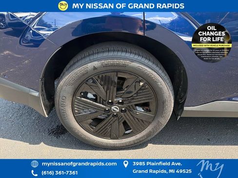 Used 2025 Nissan Murano SV AWD/4WD image 34