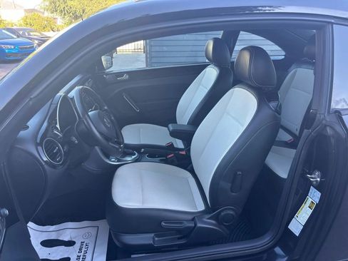 Used 2017 Volkswagen Beetle 1.8T SE image 10