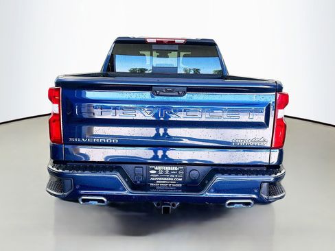 Used 2022 Chevrolet Silverado 1500 High Country AWD/4WD image 6