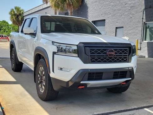 Used 2023 Nissan Frontier Pro-X w/ Pro Convenience Package RWD image 3