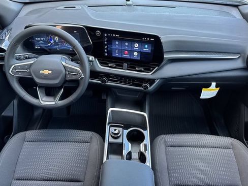 New 2027 Chevrolet Equinox LT FWD image 21
