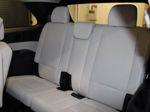 Used 2026 Hyundai Palisade Calligraphy image 33