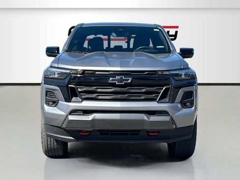 Used 2024 Chevrolet Colorado Z71 w/ Z71 Convenience Package 2 image 2