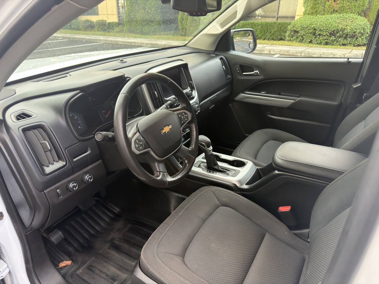 Used 2022 Chevrolet Colorado LT w/ Fleet Safety Package AWD/4WD image 12