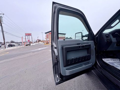 Used 2012 Ford F250 XL w/ PWR Equipment Group image 18
