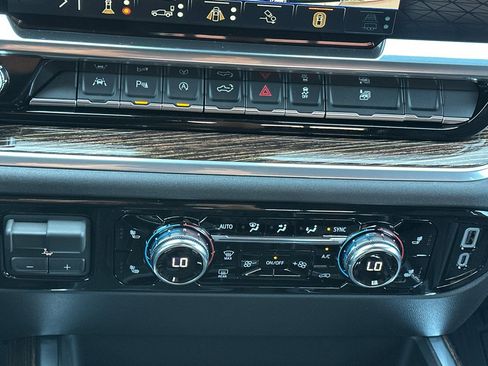 New 2026 GMC Sierra 1500 Elevation w/ Elevation Premium Package image 19