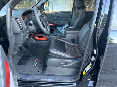 New 2026 Nissan Frontier PRO-4X w/ Pro Premium Package image 9