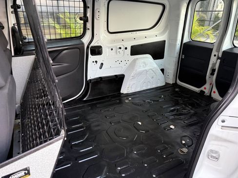 Used 2020 RAM ProMaster City Tradesman w/ Window Group 05 image 16