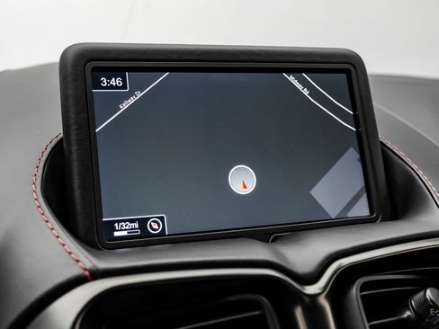 Used 2019 Aston Martin V8 Vantage Coupe RWD image 71