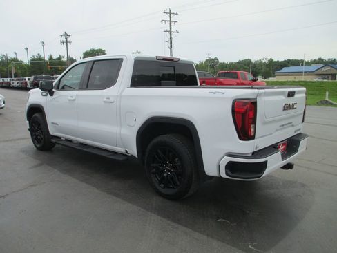 Used 2025 GMC Sierra 1500 Elevation w/ Elevation Premium Package AWD/4WD image 10