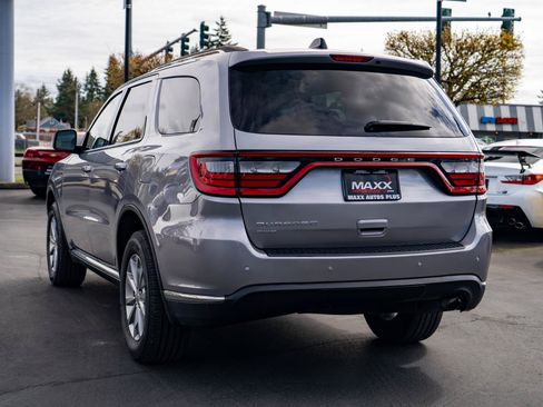 Used 2017 Dodge Durango SXT w/ Quick Order Package 23B AWD/4WD image 11