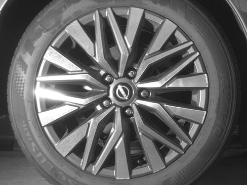Used 2025 Nissan Altima 2.5 SV FWD image 18