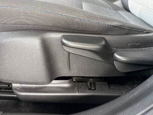 Used 2025 Chevrolet Trax LS FWD image 19