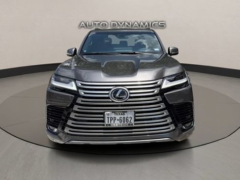 Used 2023 Lexus LX 600 4WD w/ Interior Upgrade Package image 8