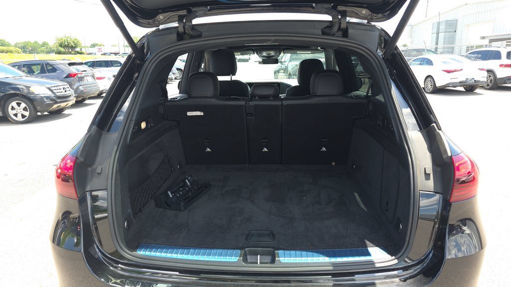 Certified 2025 Mercedes-Benz GLE 450 4MATIC image 9
