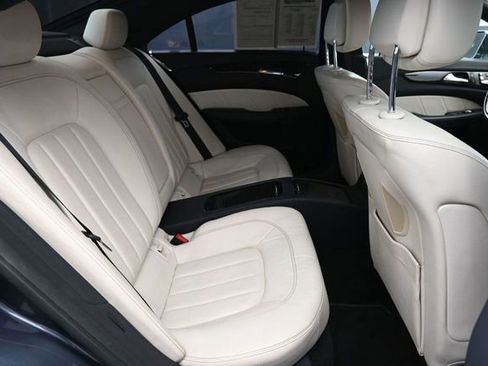 Used 2012 Mercedes-Benz CLS 550 image 34