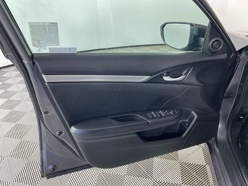 Used 2021 Honda Civic Sport image 15
