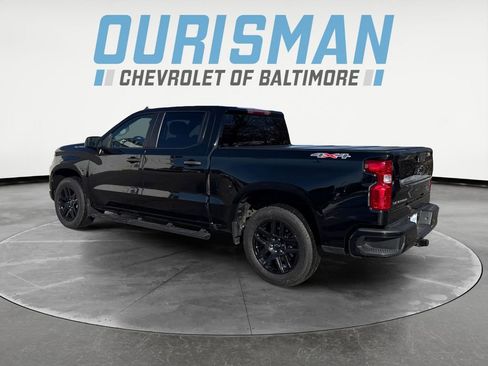 Used 2023 Chevrolet Silverado 1500 Custom image 4
