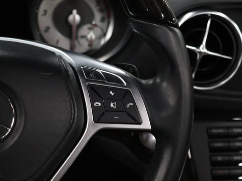 Used 2013 Mercedes-Benz SL 550 550 image 28