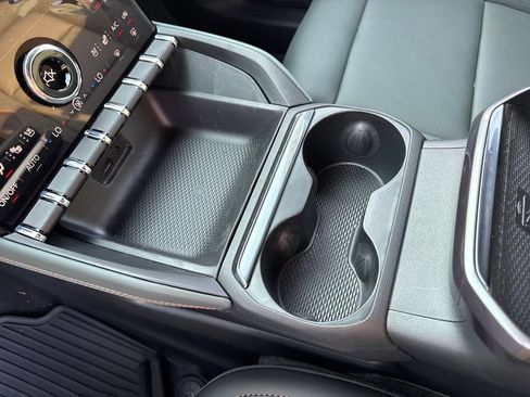 New 2027 GMC Terrain AT4 w/ Convenience Package III AWD/4WD image 17
