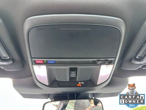 Used 2025 Subaru Forester Premium AWD/4WD image 11