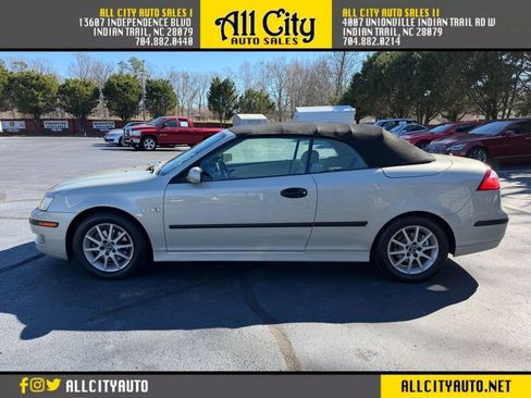 Used 2005 Saab 9-3 Arc FWD image 4
