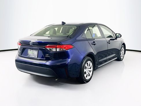 Used 2025 Toyota Corolla LE w/ Carpet Mat Package (TMS) FWD image 9