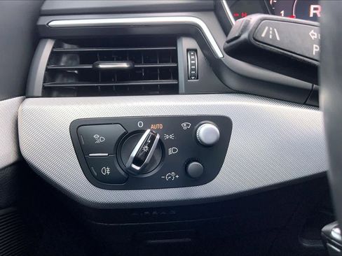 Used 2017 Audi A4 2.0T Prestige image 33