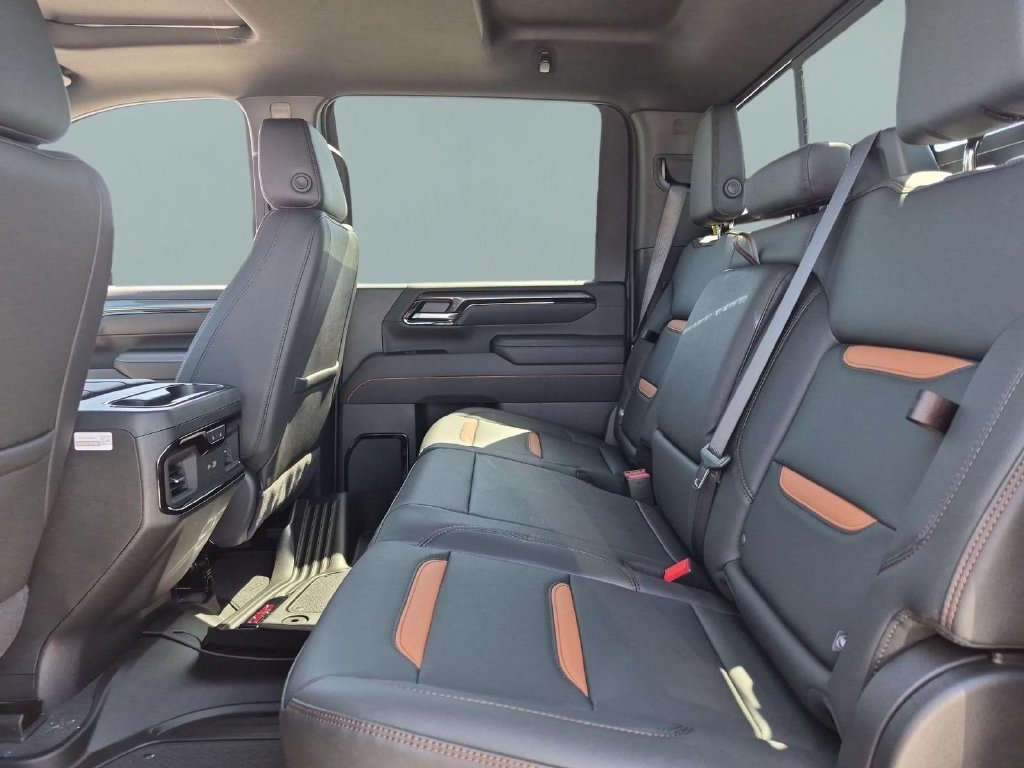 New 2026 GMC Sierra 2500 AT4 w/ AT4 Premium Plus Package AWD/4WD image 25