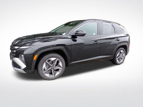 Certified 2025 Hyundai Tucson SEL AWD/4WD image 3