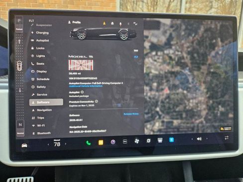 Used 2023 Tesla Model S Plaid image 3