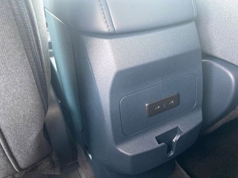 New 2025 Ford Maverick XLT FWD image 21