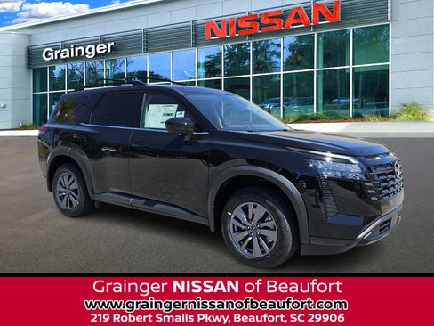 New 2026 Nissan Pathfinder SV FWD image 1