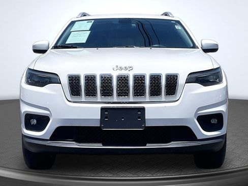 Used 2019 Jeep Cherokee Latitude w/ Popular Appearance Group AWD/4WD image 3