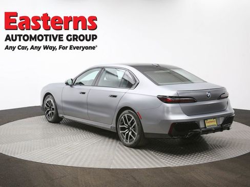 Used 2023 BMW 740i w/ Executive Package RWD image 68