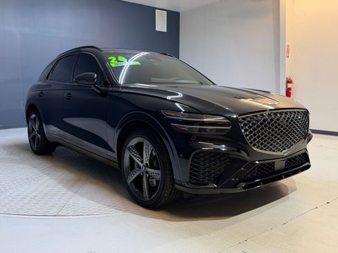 Used 2024 Genesis GV70 2.5T w/ Sport Prestige Package AWD/4WD image 7