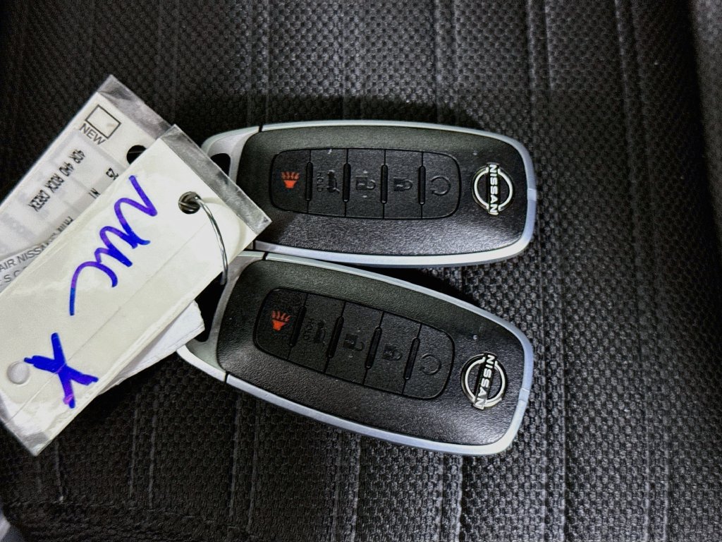Used 2025 Nissan Pathfinder Rock Creek AWD/4WD image 35