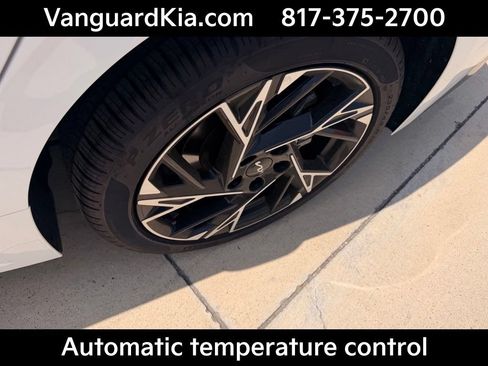 Certified 2026 Kia K5 GT-Line FWD image 9