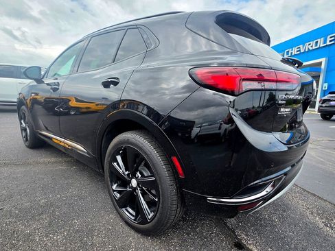 Used 2021 Buick Envision Essence w/ Technology Package I AWD/4WD image 4