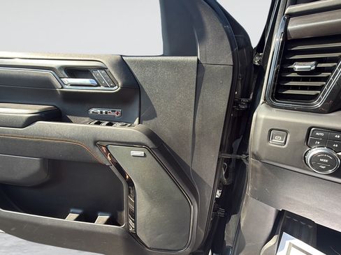 Used 2022 GMC Sierra 1500 AT4 w/ AT4 Premium Package AWD/4WD image 26