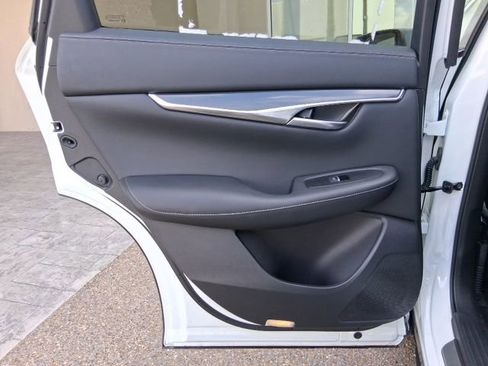 New 2025 INFINITI QX50 Sport image 16