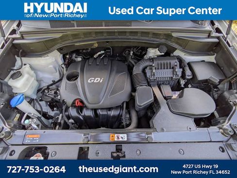 Used 2015 Hyundai Santa Fe Sport w/ Option Group 02 FWD image 14