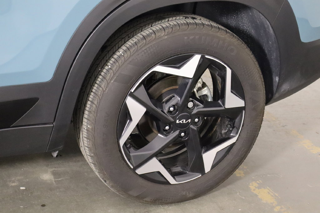 Used 2026 Kia Seltos S FWD image 41