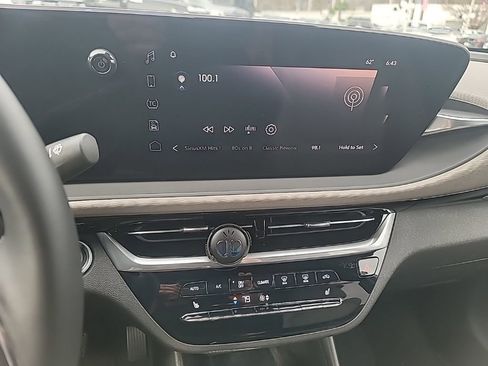 Certified 2024 Buick Envista Avenir image 13